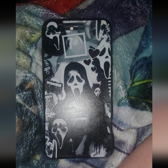❤️🔥2for$6❤️🔥Black Ghost Face Phone Case - Picture 2 of 2